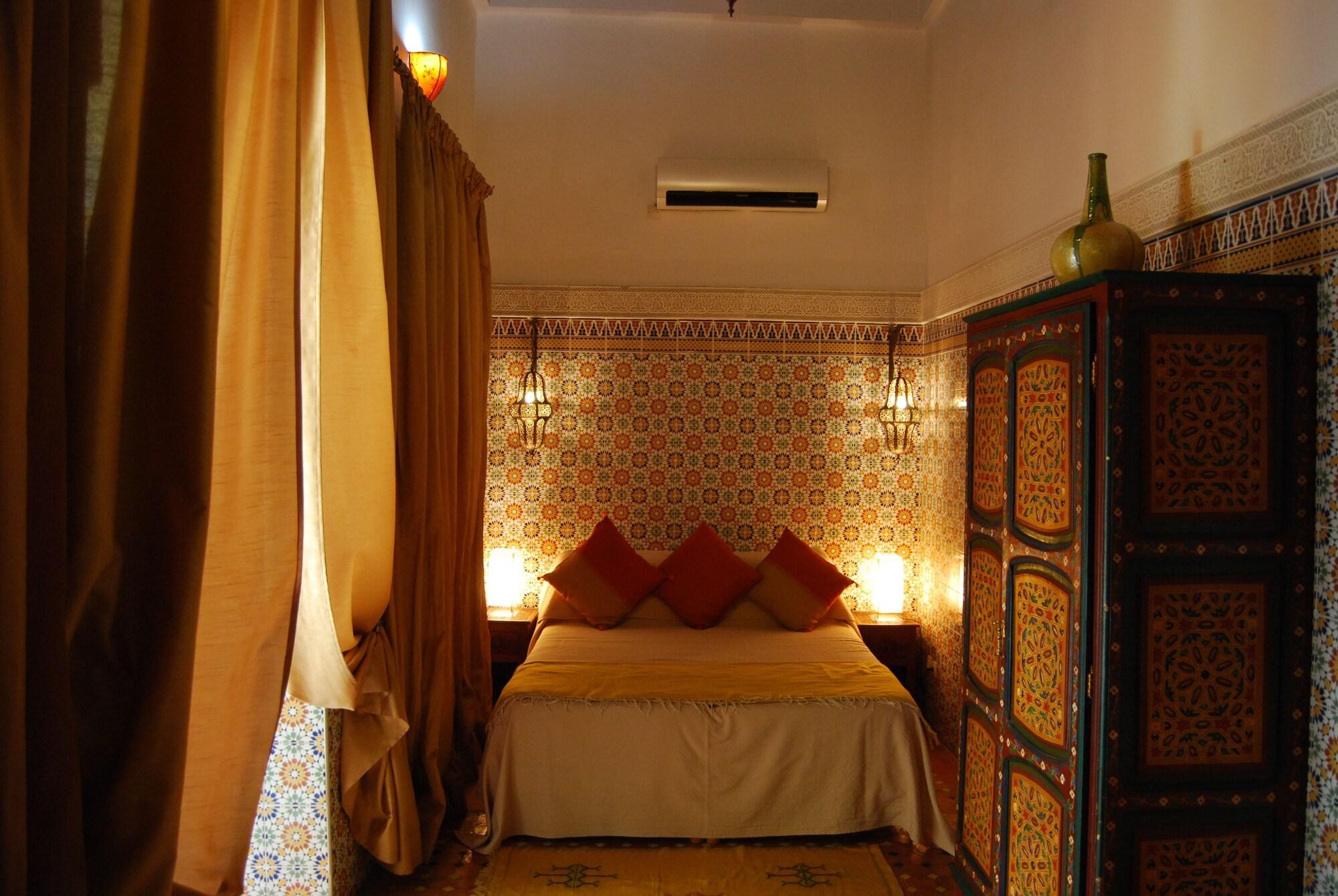 Riad Dar Zouhour Rabat Exterior photo